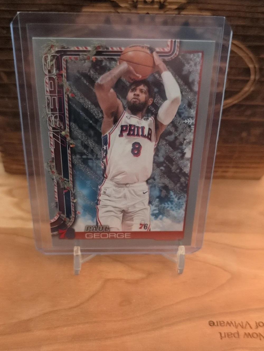 2025-26 Topps Holiday Paul George Silver Glitter SP 76ers - Picture 1 of 2